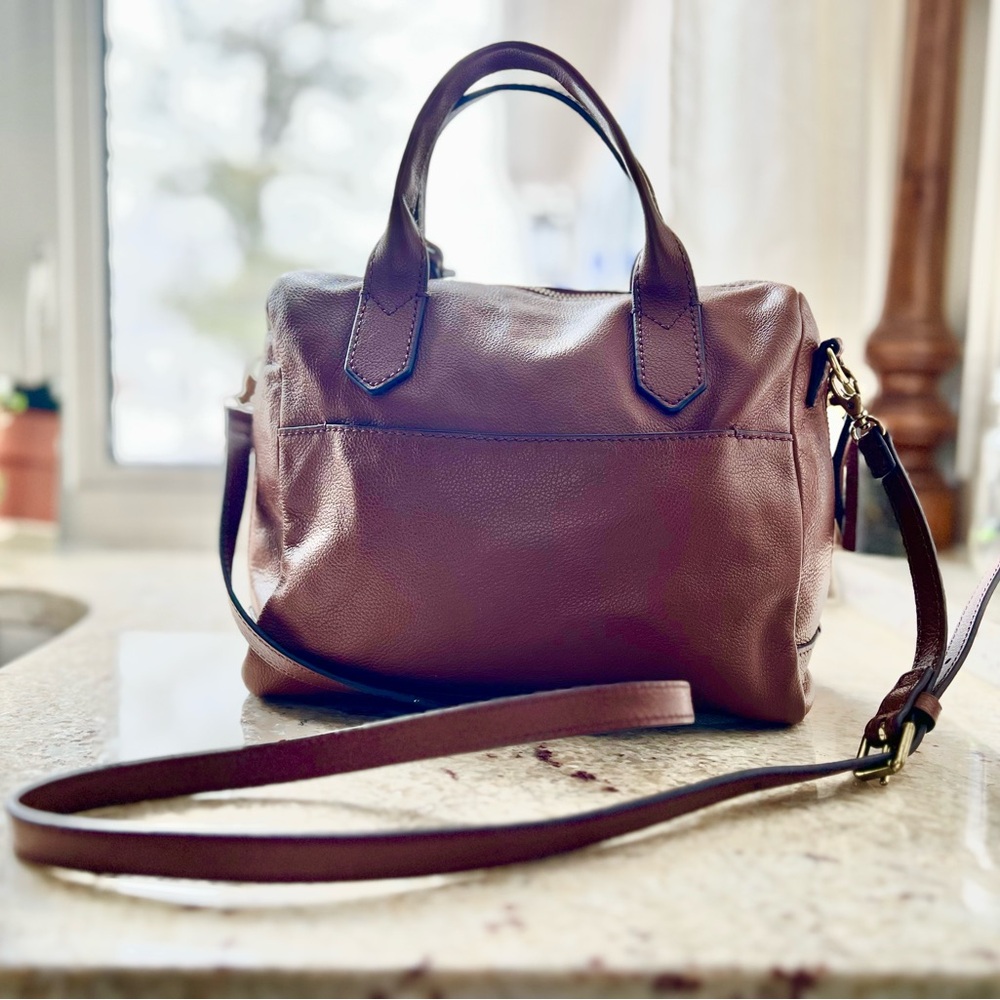 Fossil Convertible Leather Handbag / Crossbody Bag With Brass Key Charm